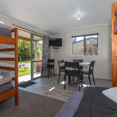 Blue Lake Top 10 Holiday Park Rotorua Exterior photo