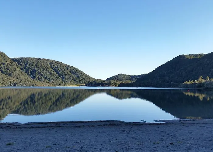 Blue Lake Top 10 Holiday Park